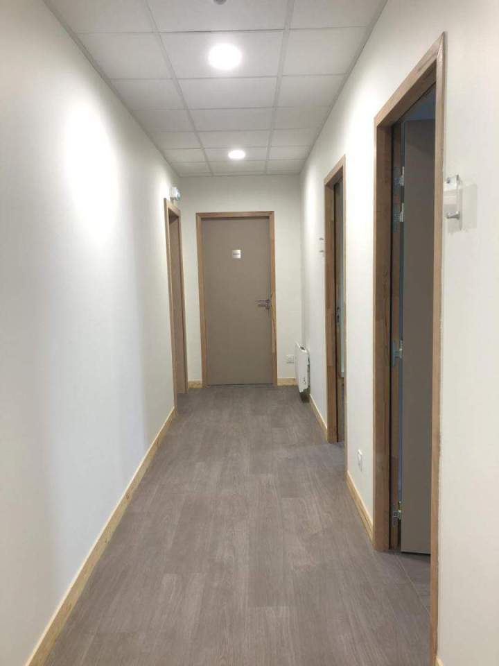 Aménagement des combles d'un bâtiment communal (Maison médicale) Sud Sarthe (2)