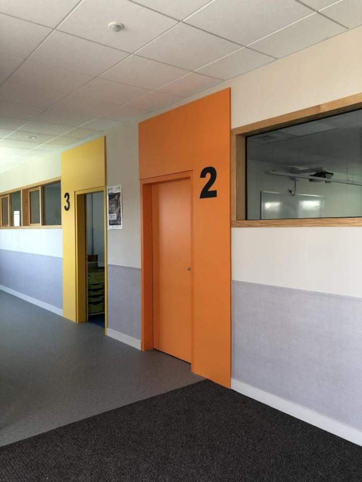 Construction d'un bâtiment d'enseignement  pôle administratif et blocs sanitaires Sud Sarthe (6)